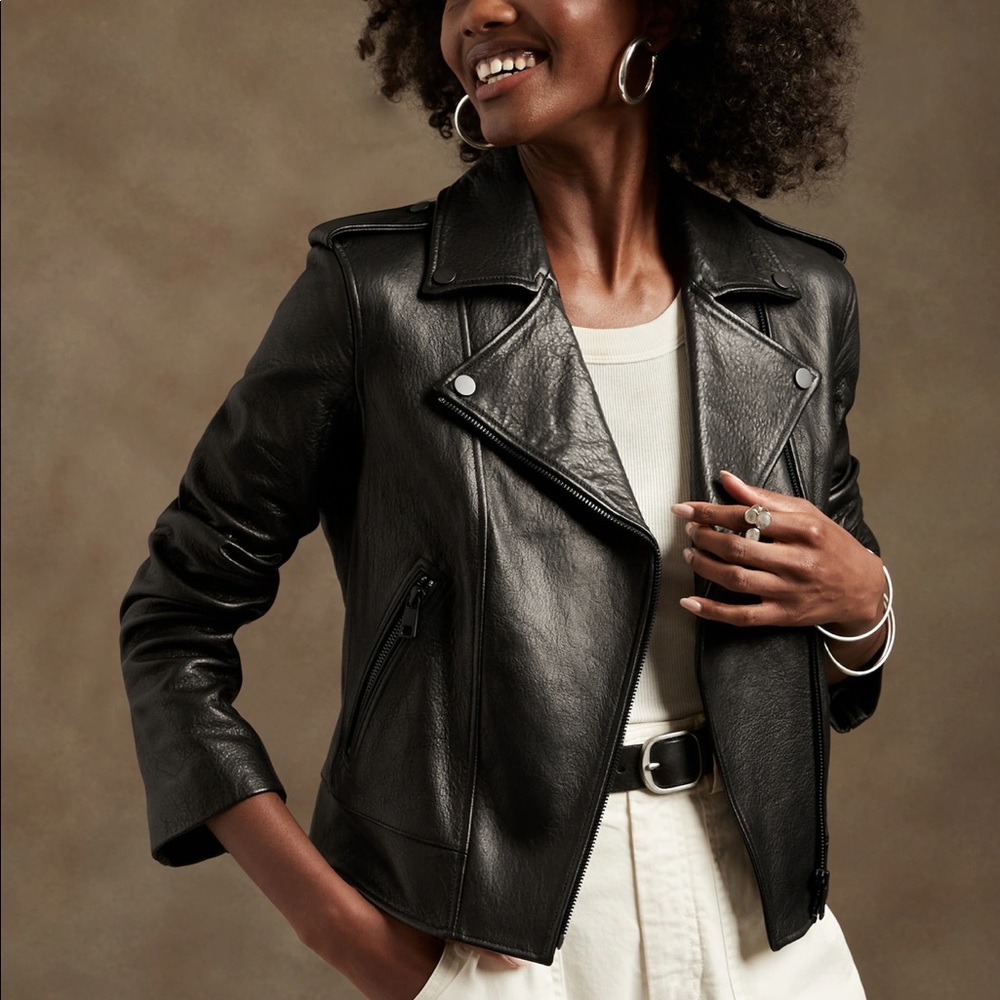 Excuisite Leather Jacket